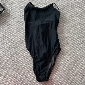 Black Tie Back Jolyn